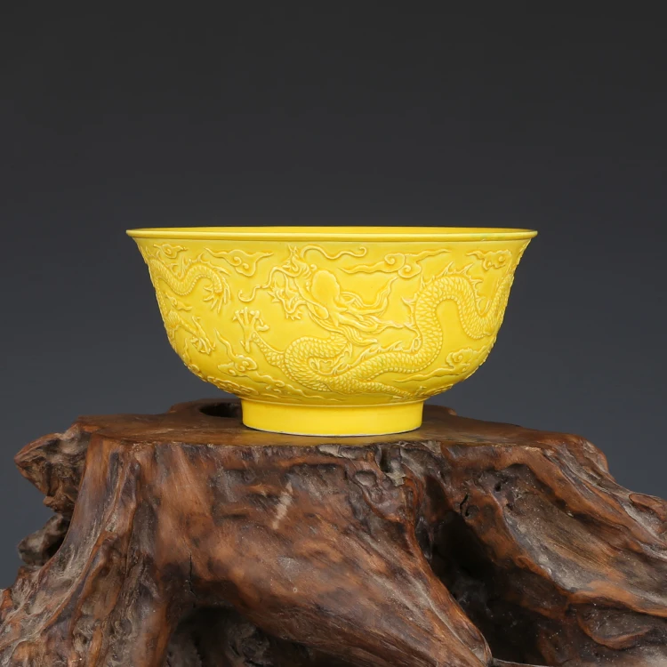 Мин Хунчжи нежна жълта глазура скулптура купата на дракона антични колекция от порцелан Цзиндэчжэнь украса